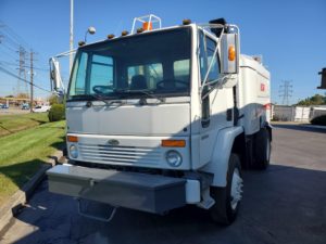 USED Elgin Whirlwind – 2007 Sterling – MV3012S